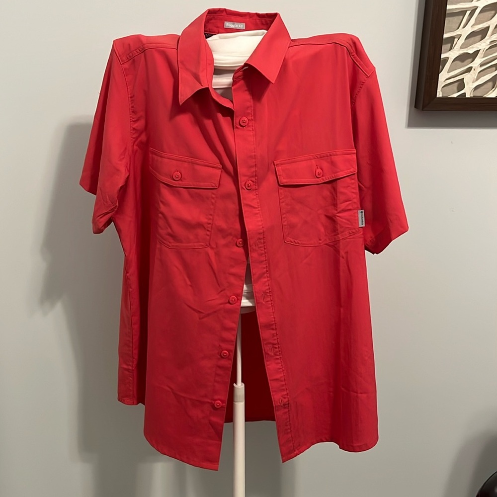 Columbia lightweight men’s shirt size large
